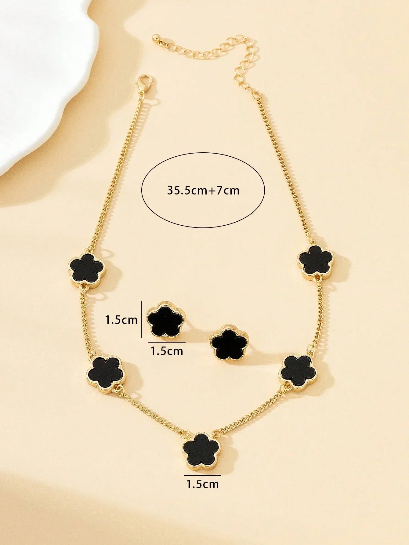 Black Four-Leaf Clover Set